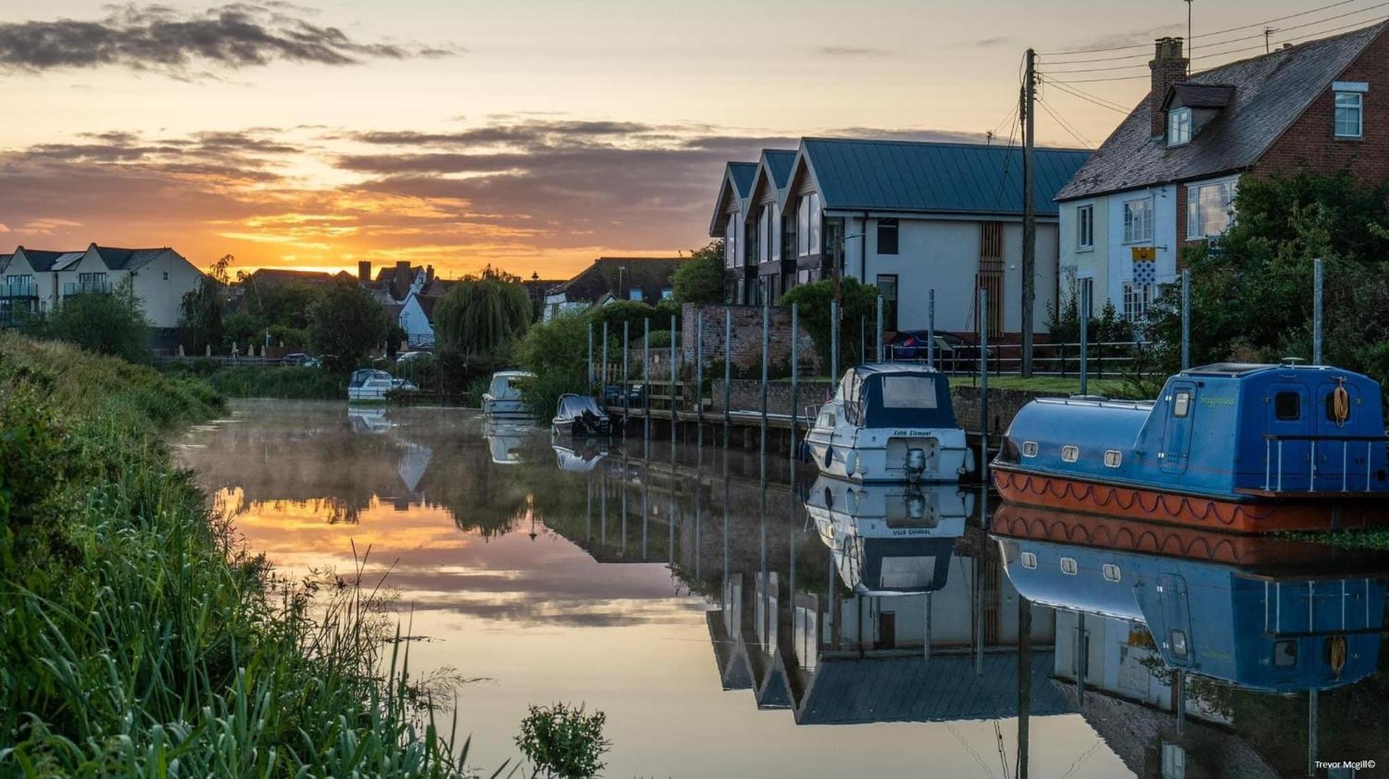 Riverside Cottage Tewkesbury Exterior photo